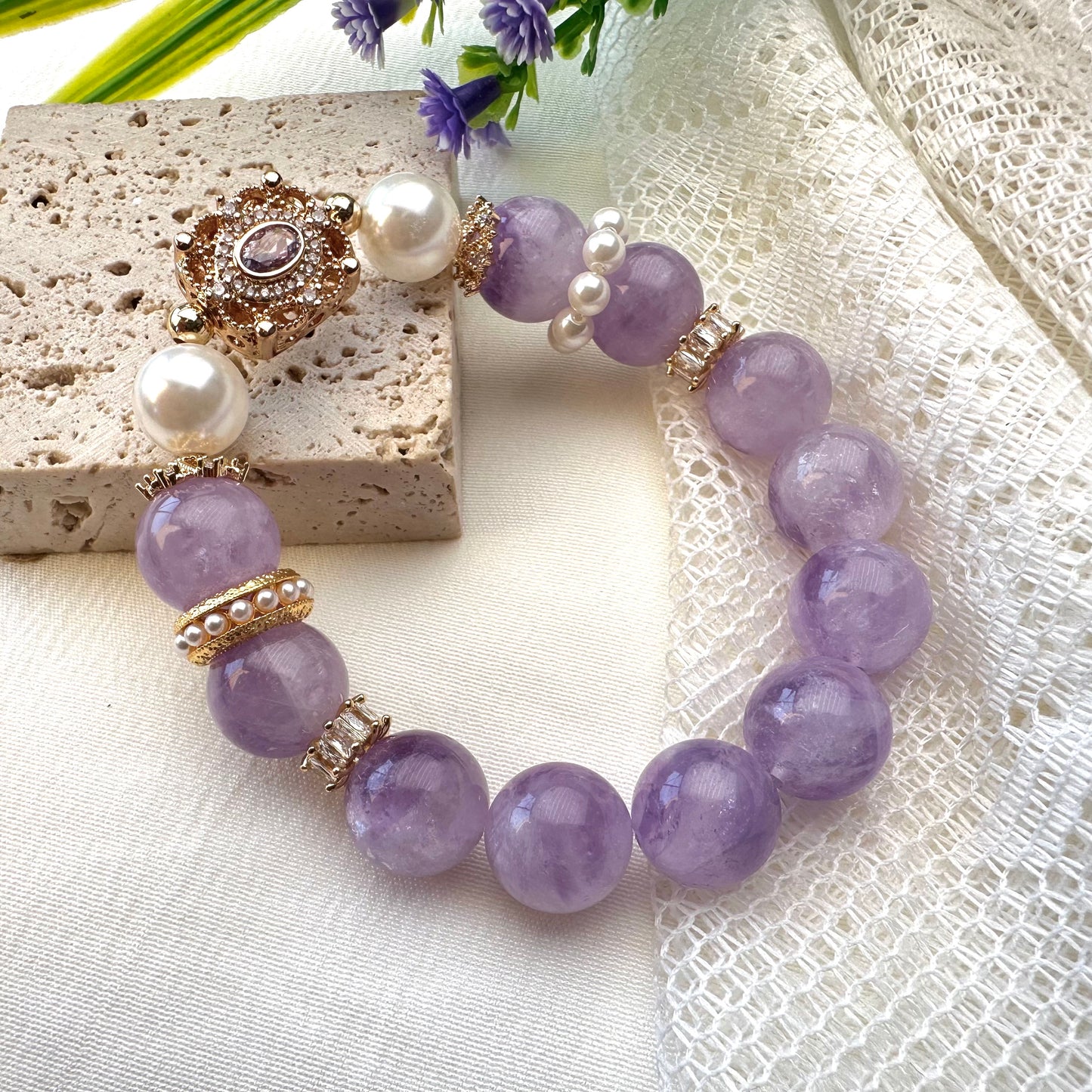 Delicate Lavender Pearl Bracelet