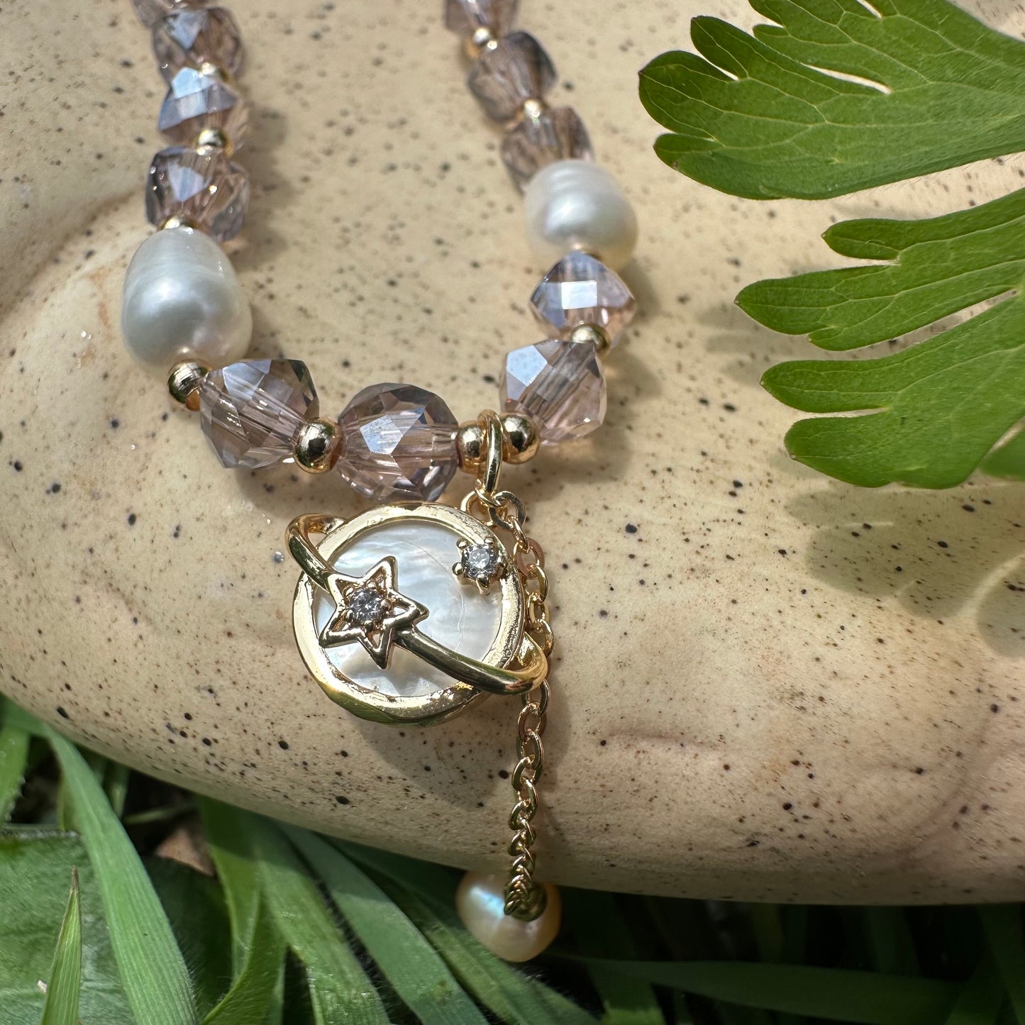 Cat’s Eye Shell Pearl Bracelet