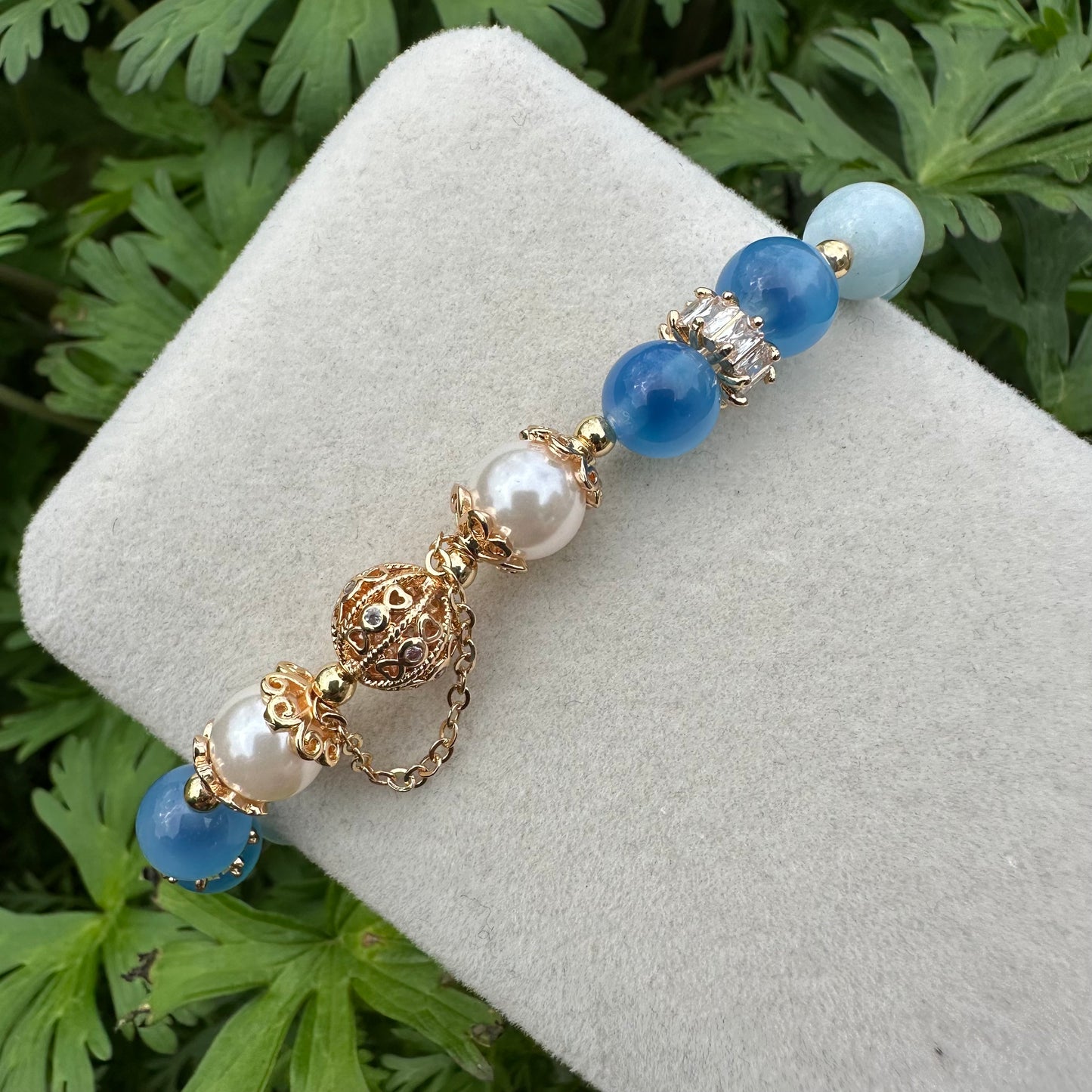 Aquamarine, Agate, Grey Moonstone & Pearl Bracelet
