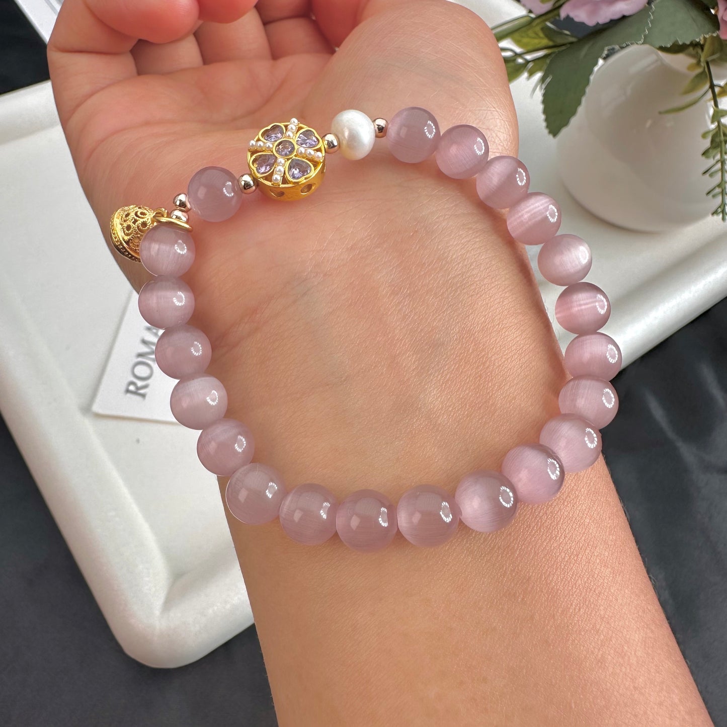 Cat Eye Pearl Bell Bracelet