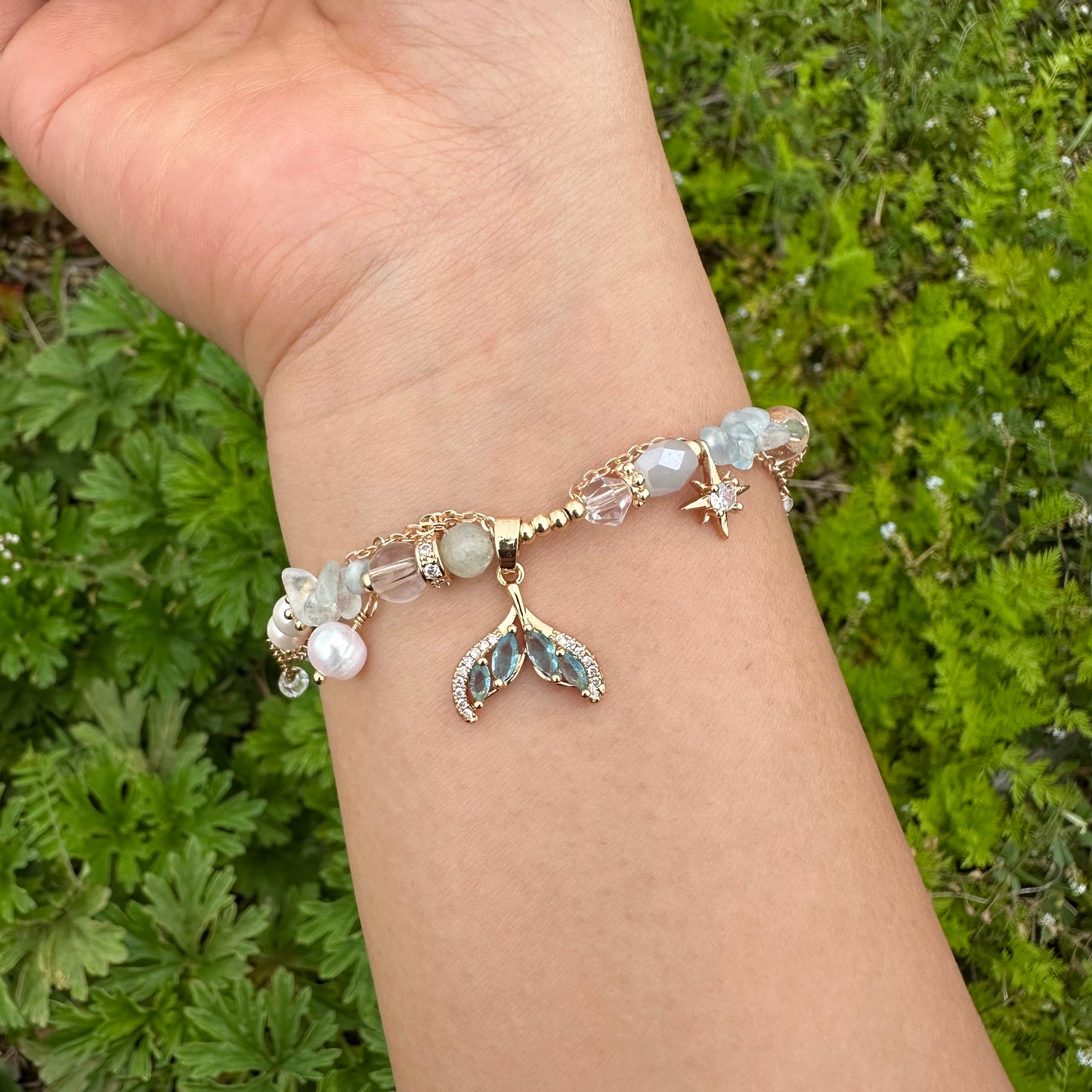 Fresh Fish Tail Stone Bracelet