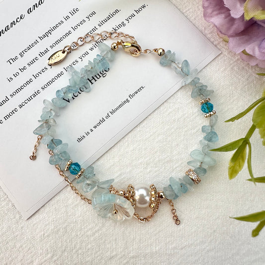 Blue Resin Flower Crystal Chip Bracelet