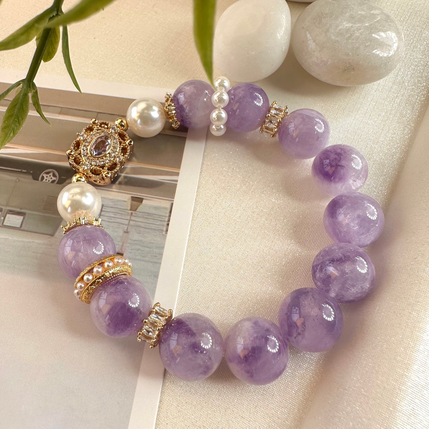 Delicate Lavender Pearl Bracelet