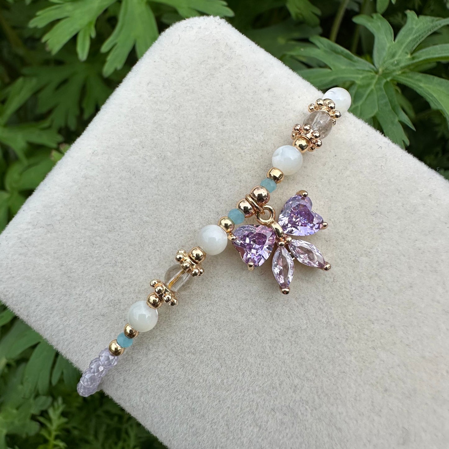Delicate Purple Butterfly Shell Bead Bracelet