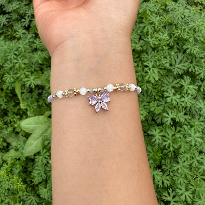 Delicate Purple Butterfly Shell Bead Bracelet
