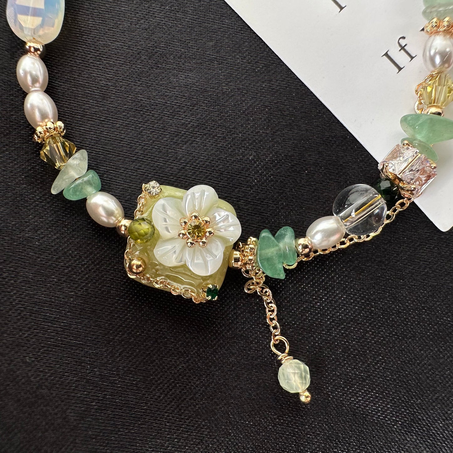 Delicate Green Gemstone Chip & Pearl Bracelet