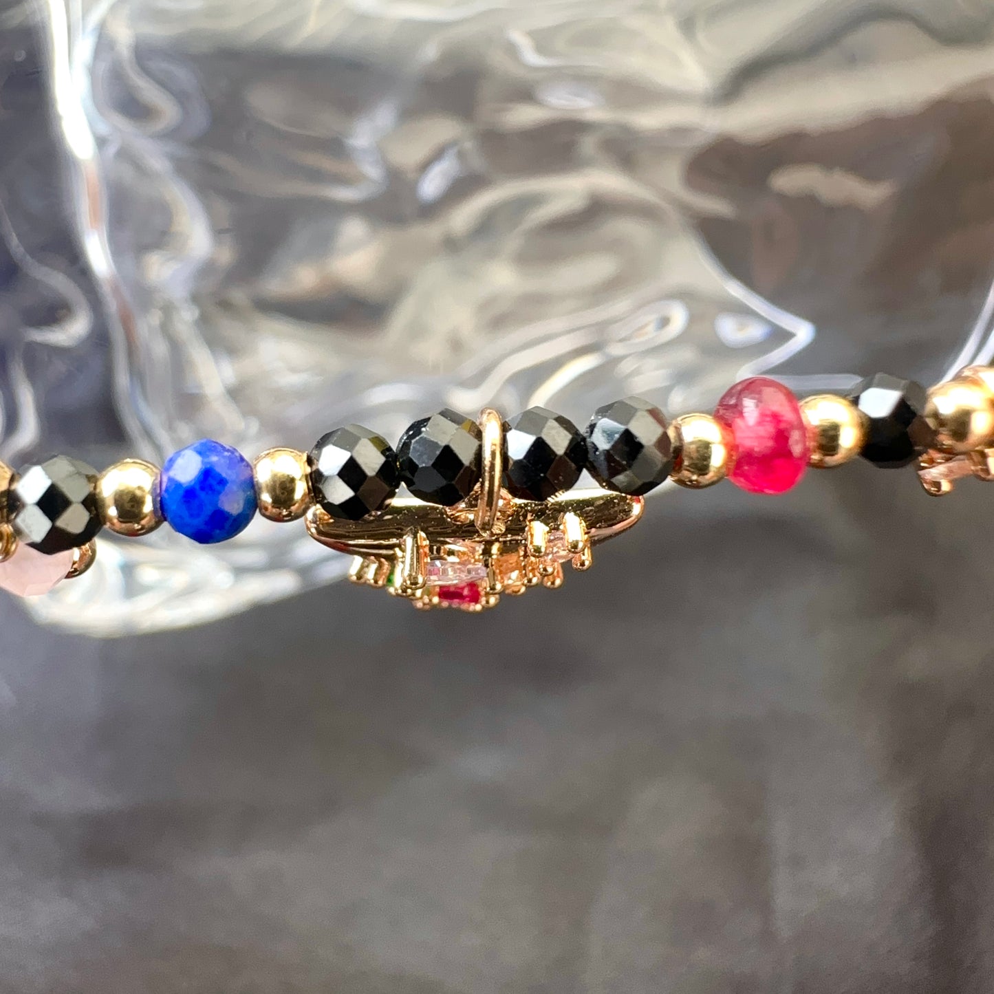Contrast Black Spinel Bracelet