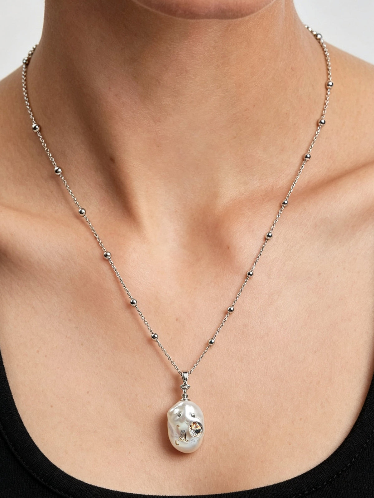 Zodiac Collection Baroque Pearl Necklace Leo