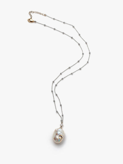 Zodiac Collection Baroque Pearl Necklace Leo