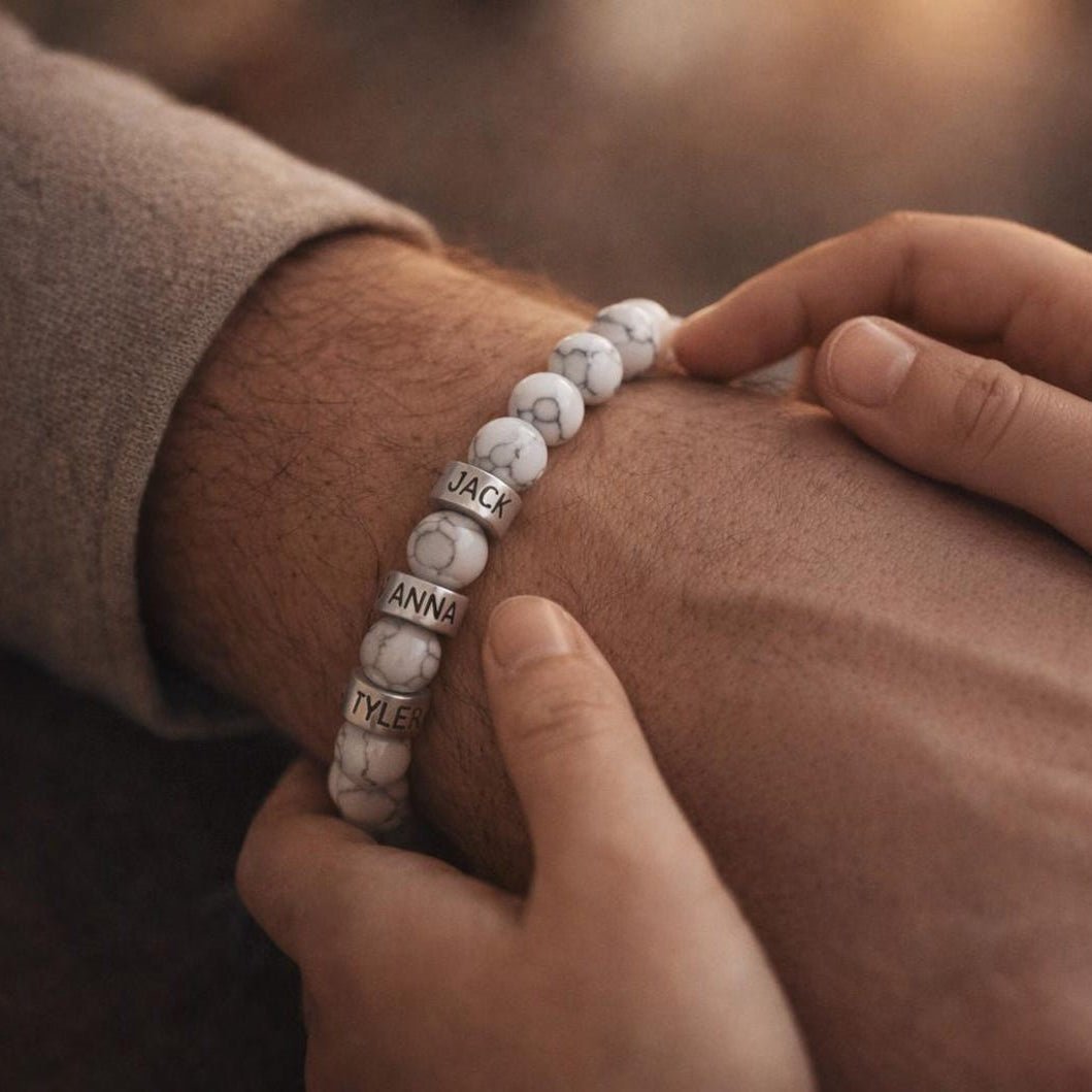 Personalized mens bracelet, Custom names jewelry, Engraved beaded bracelet for dad, Daddy birthday gifts from kids, Baby