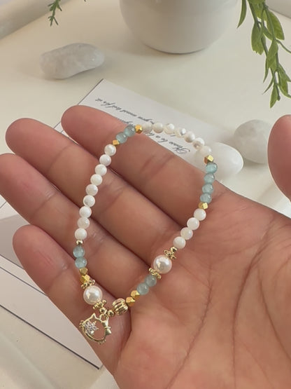 Delicate Shell Bead Bracelet
